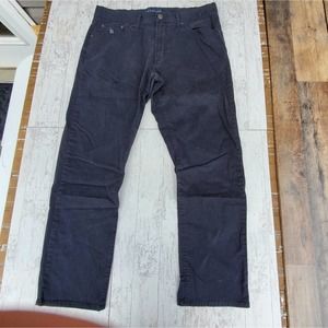 US Poli Assn. Active stretch 36x32 black denim jeans.